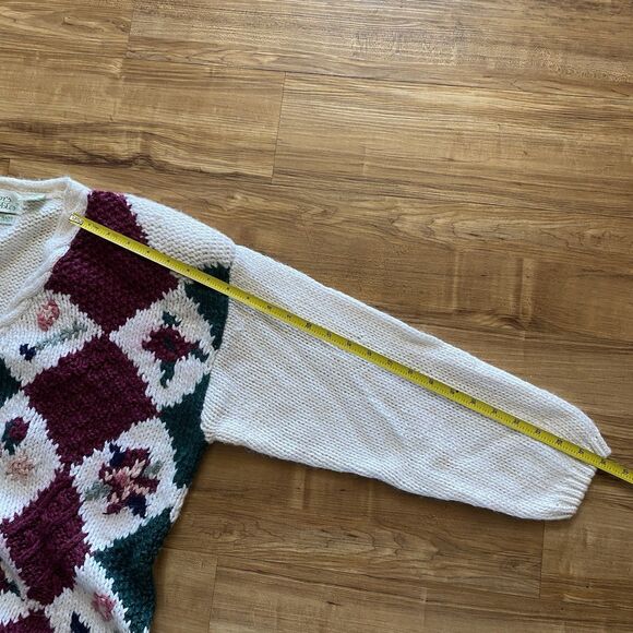 VTG Colleen’s Collectables XL Cream Hand Knit Heavy Sweater Floral Cottagecore* - Picture 14 of 16